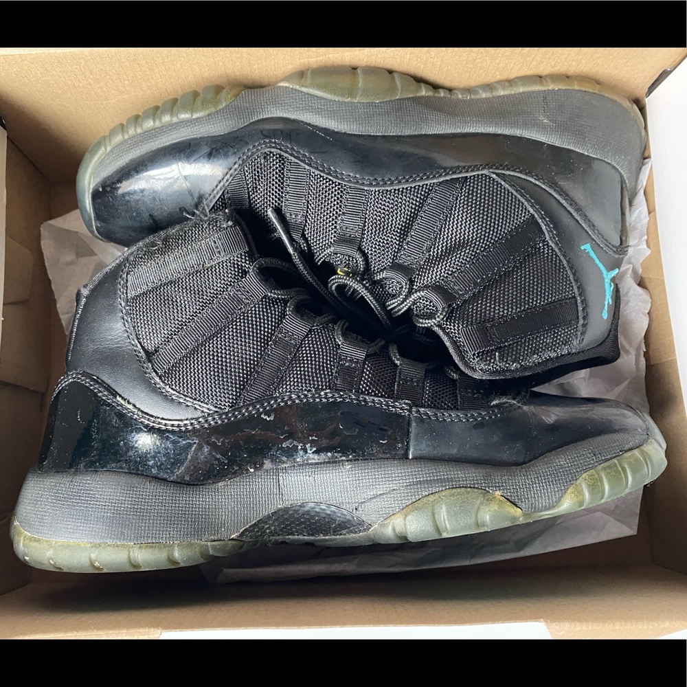 Jordan Gamma Blue 11 ‘s size 6y
